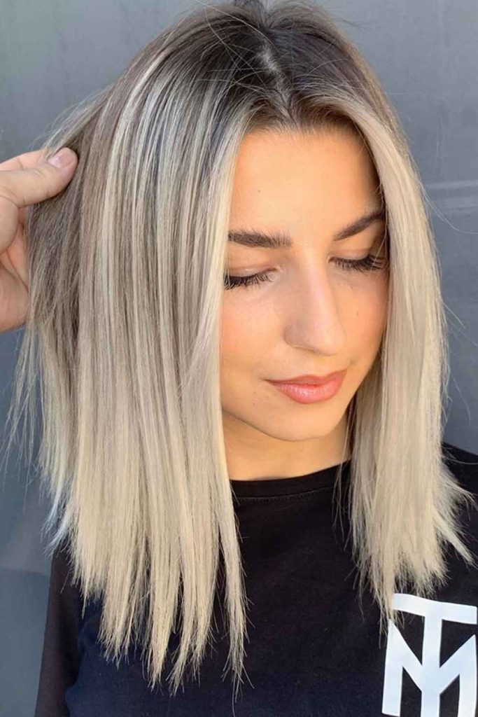 Platinum Layered Short Hair