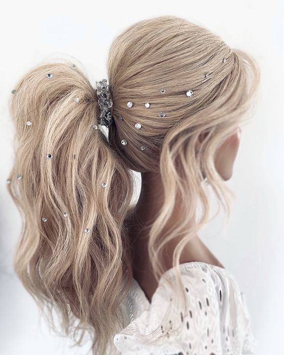 Ponytail With Rhinestone Accessory