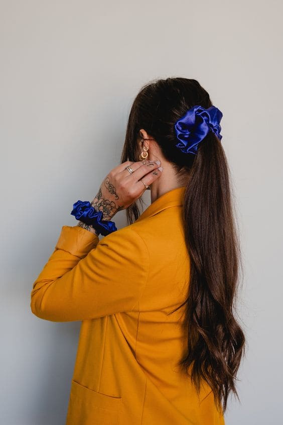 Ponytails With Cute Hair Tie