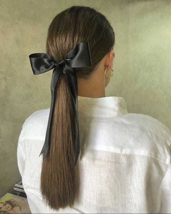 Ponytails With Cute Hair Tie