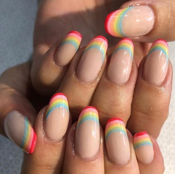 Rainbow Patterns For Short Acrylic Nails