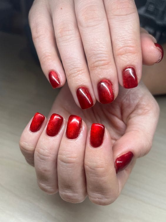 Red Cat Eye Manicure