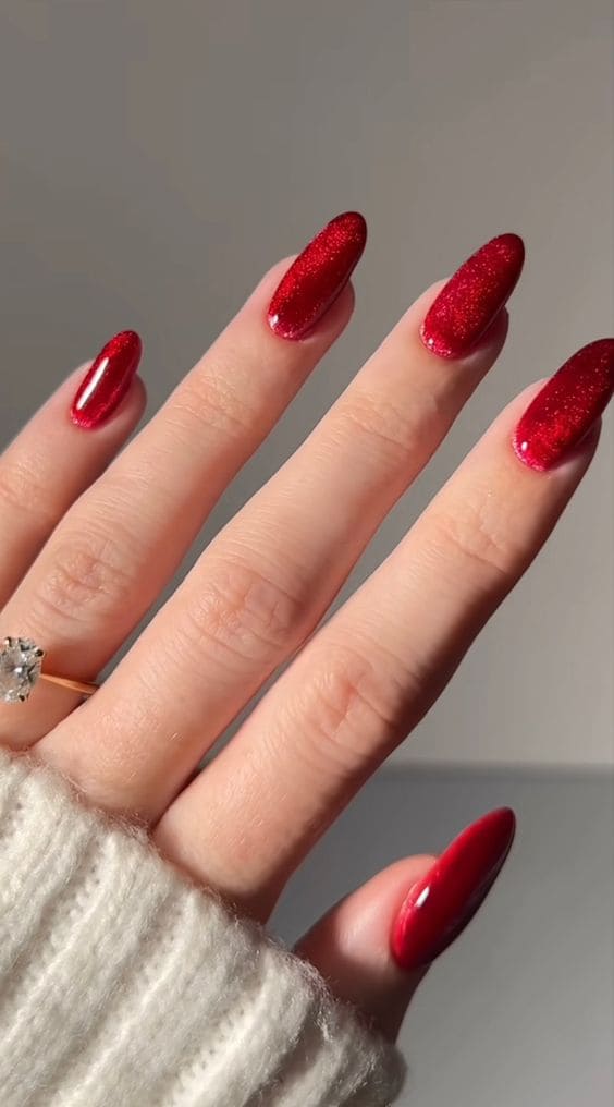 Red Cat Eye Manicure