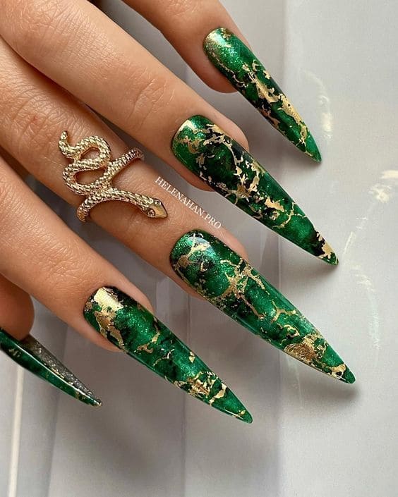 Royal Emerald Long Stiletto Nails3