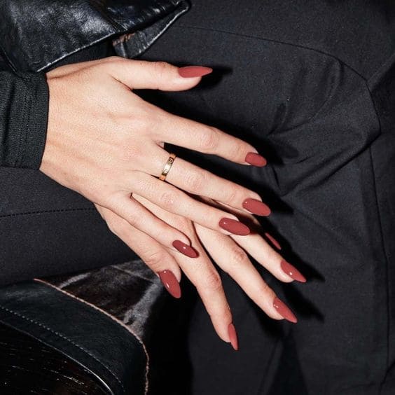 Rust Red Nail Ideas3