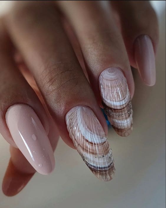 Seashell Nails