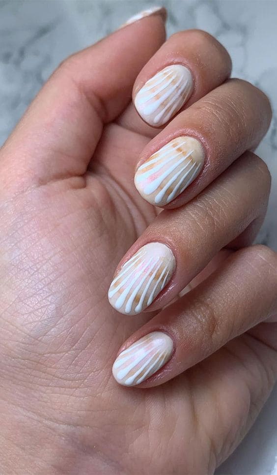 Seashell Nails