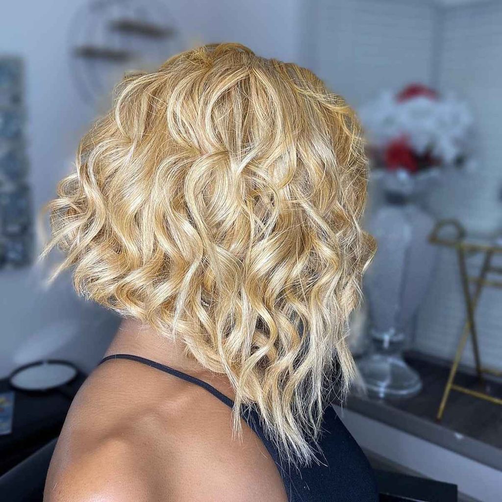 Shaggy Blonde Layered Bob