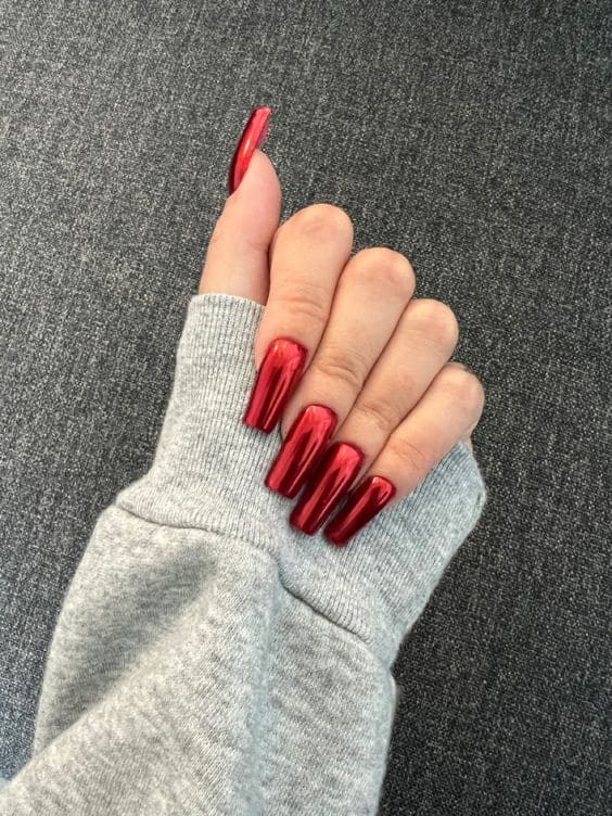 Shiny Chrome Red Mani