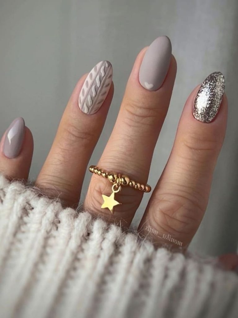 Short Almond Grey Nails