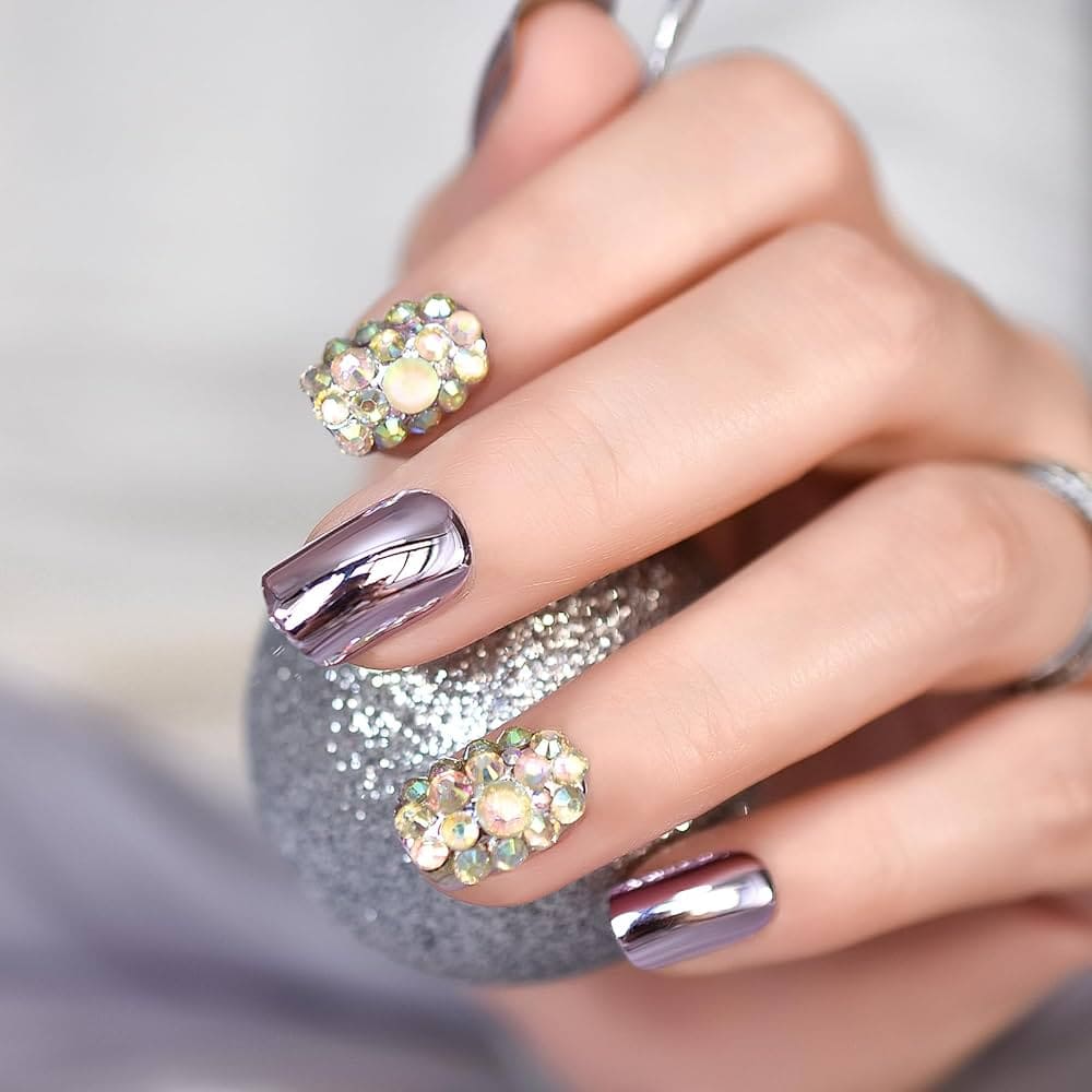 Short Bedazzled Mani