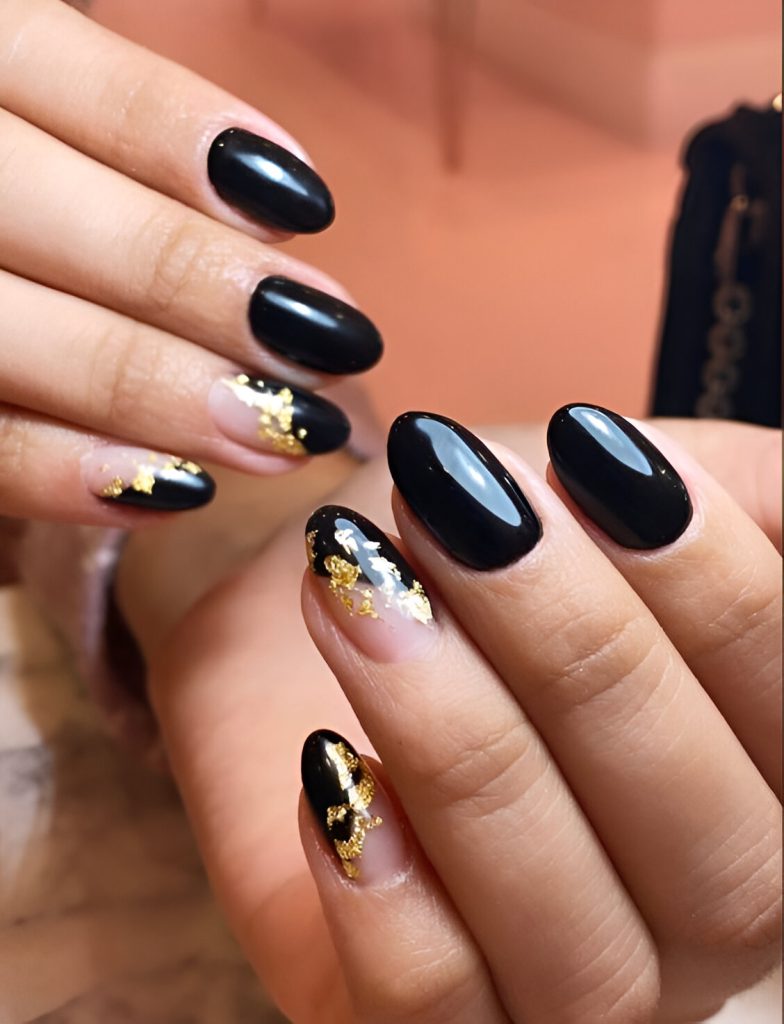  Short Black Almond Nails