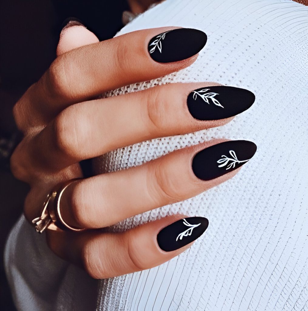  Short Black Almond Nails