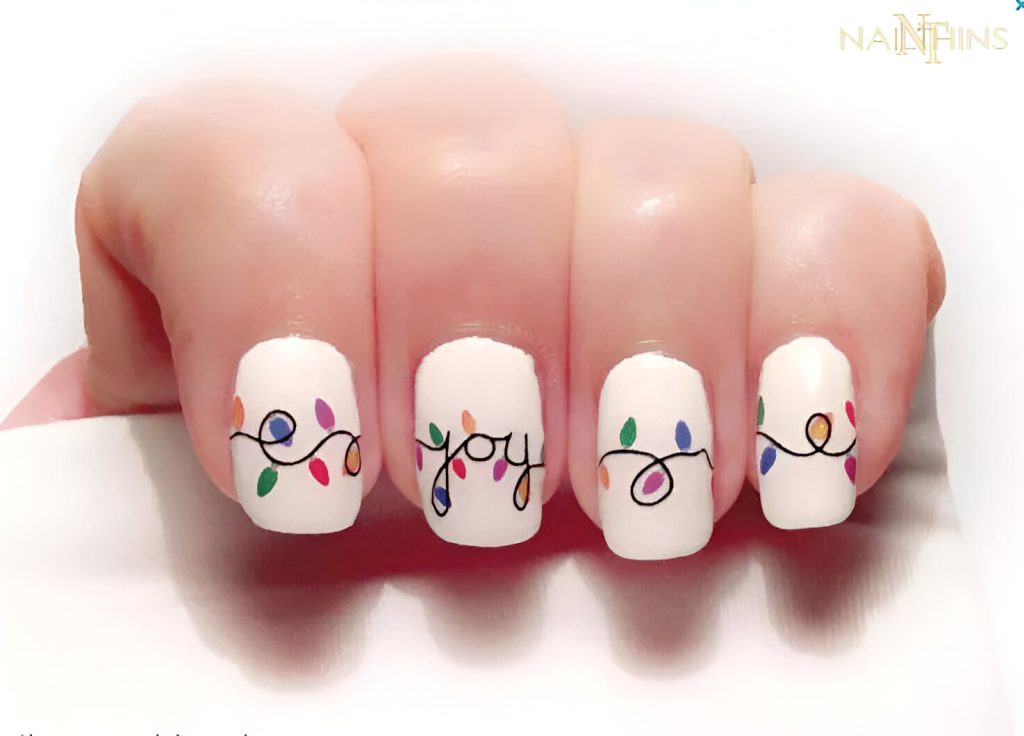 Short Christmas Nail Art Designs