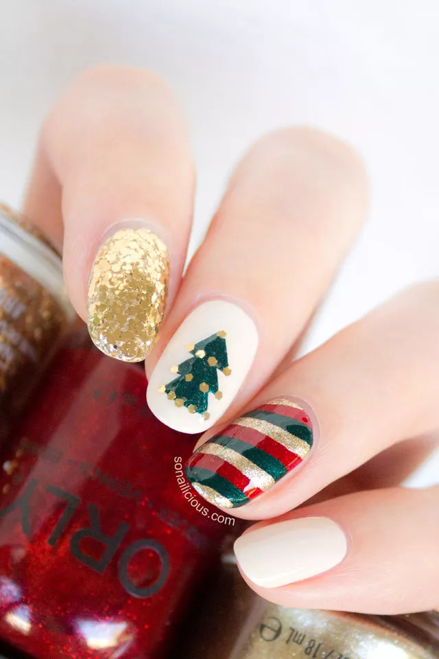 Short Christmas Nail Art Designs