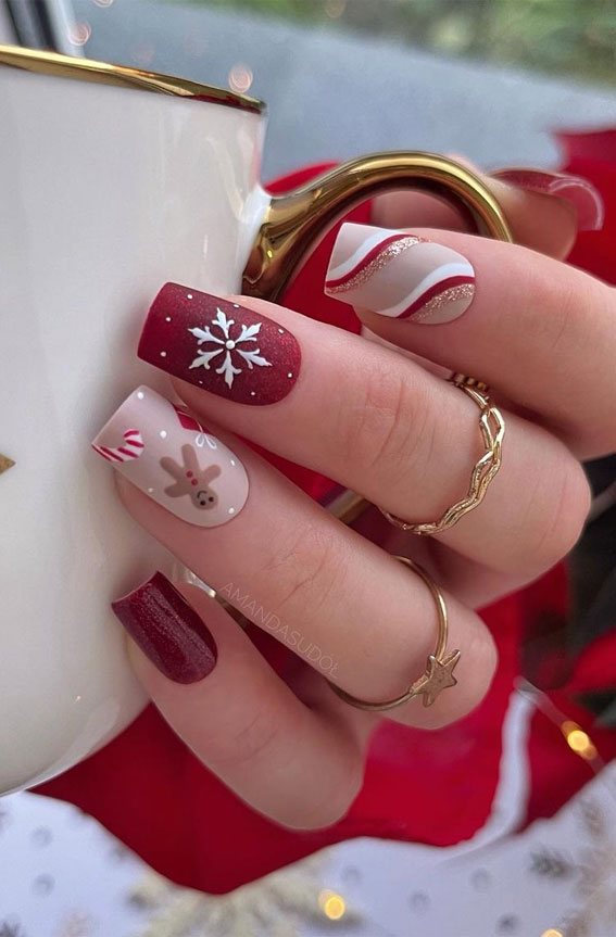 Short Christmas Nail Art Designs