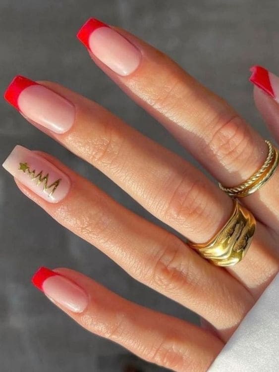 Short Christmas Nails With French Tip Design