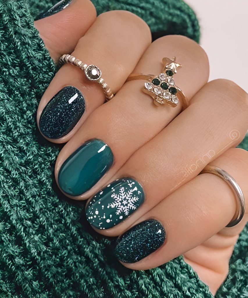 Short Winter Manicures