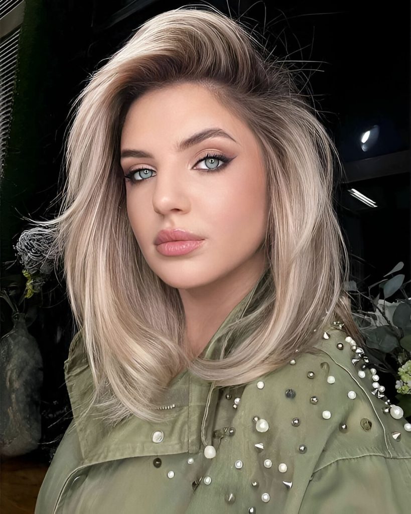  Side-Parted Hair