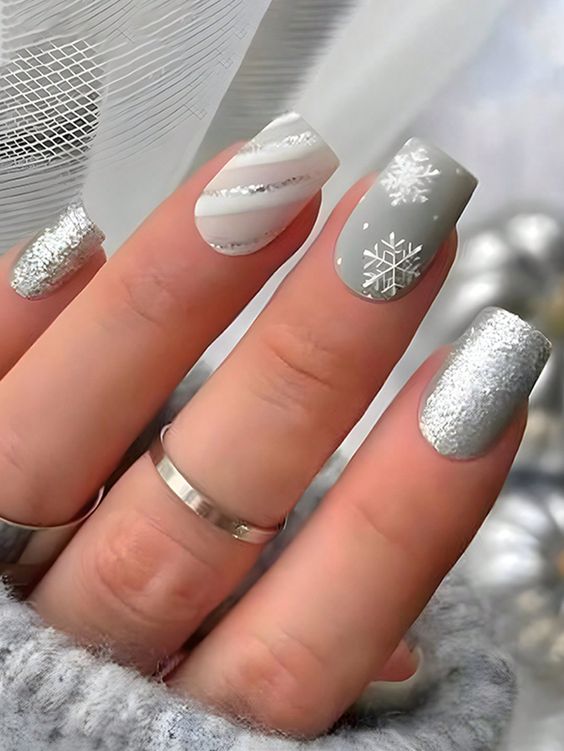 Simple December Nails