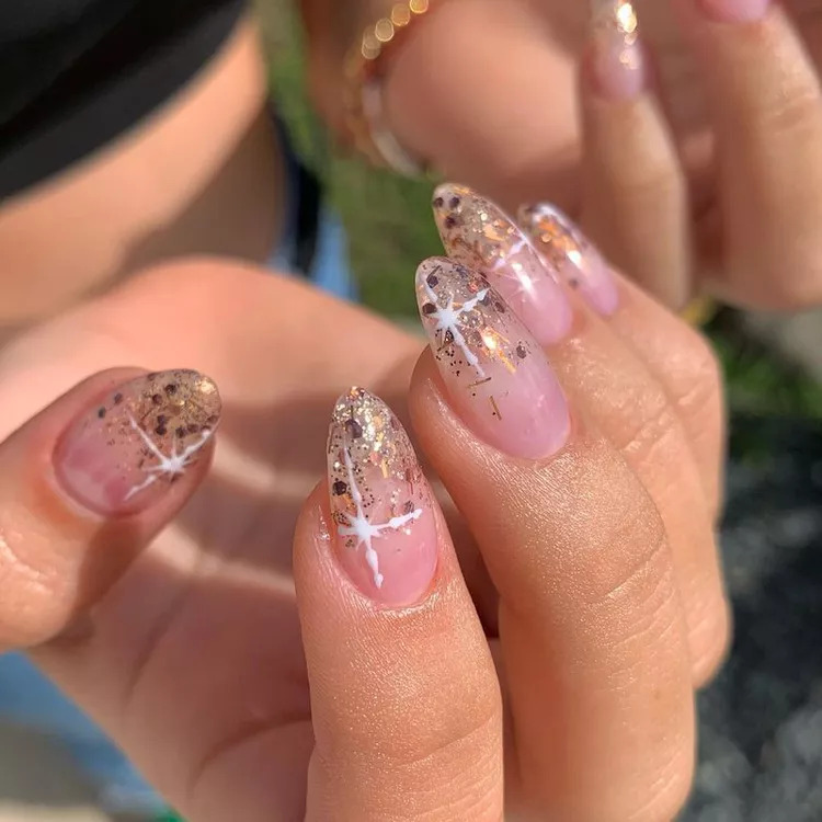 Simple Ombre Glitter Nail Designs