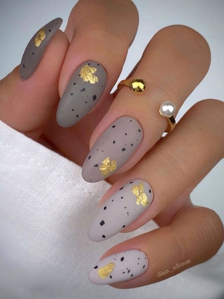 Simple Polka Dots