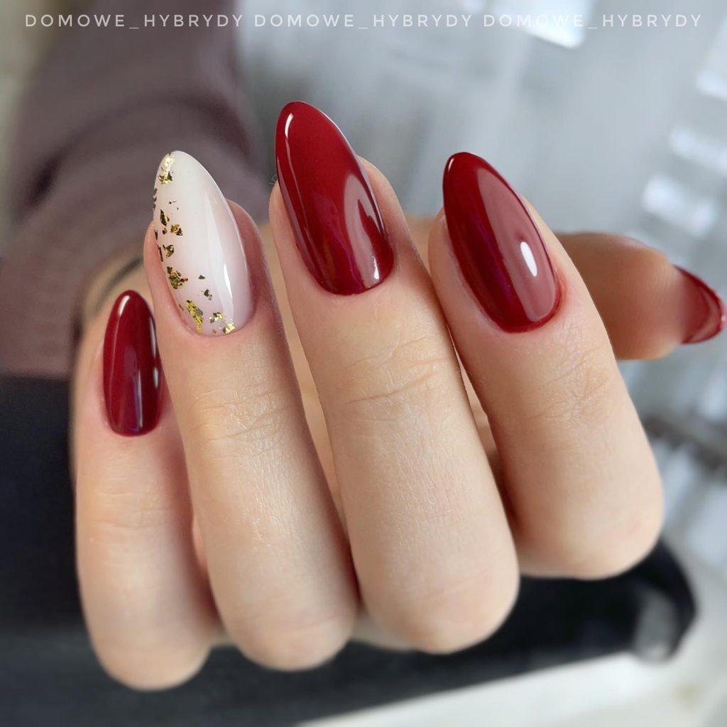 Simple Red Wine Nails With Gold