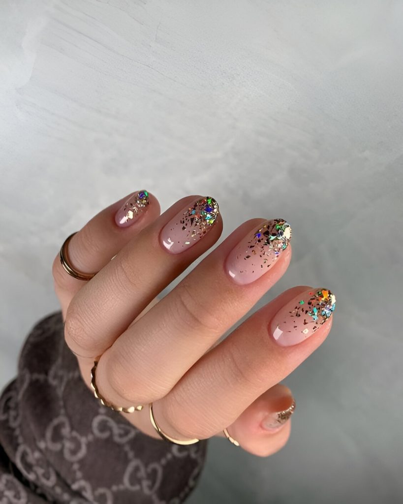  Simple Short Almond Nails
