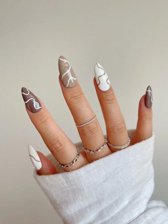 Simple Swirly Back To School Nails