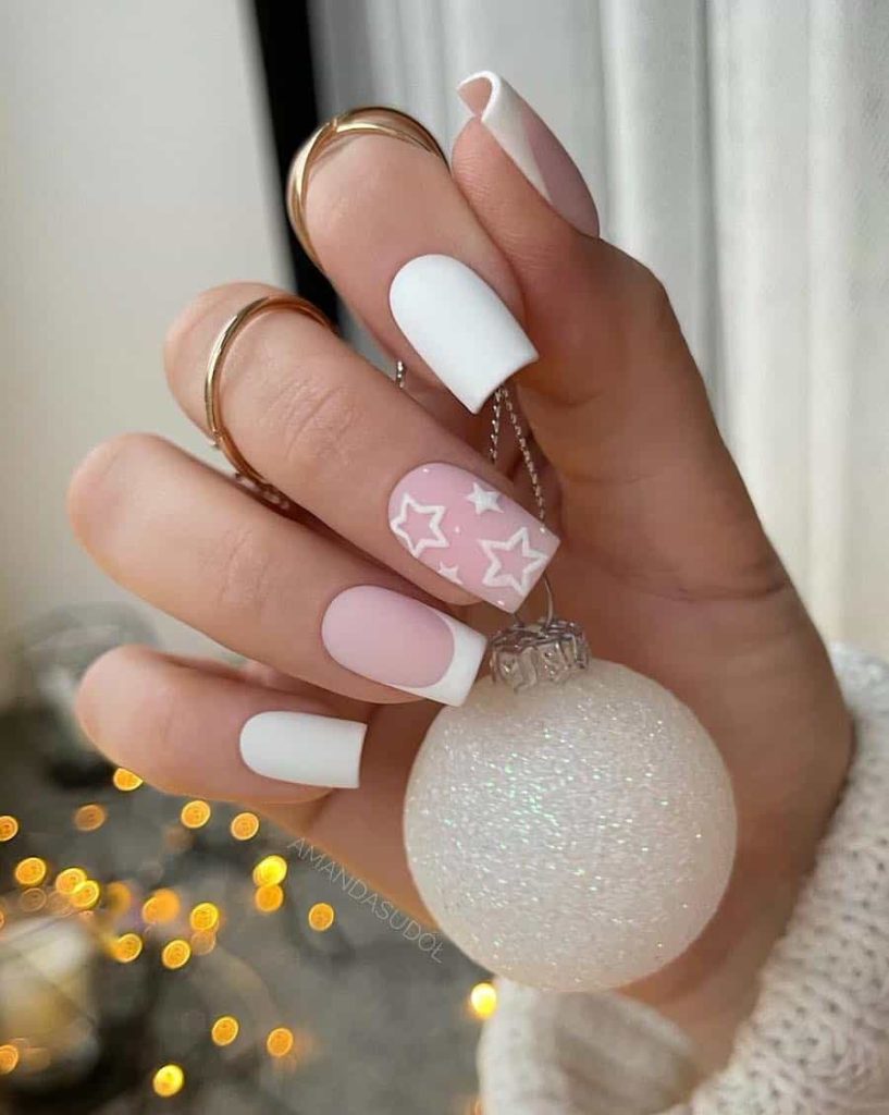 Simple White Xmas Manicures