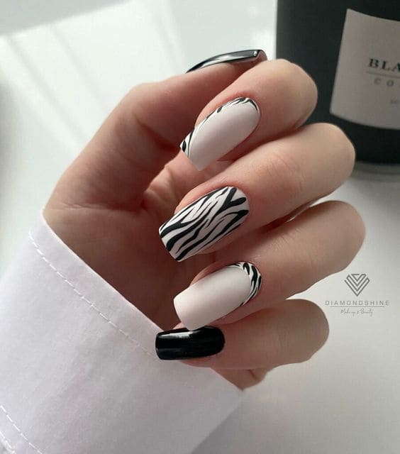 Simple Zebra Nails
