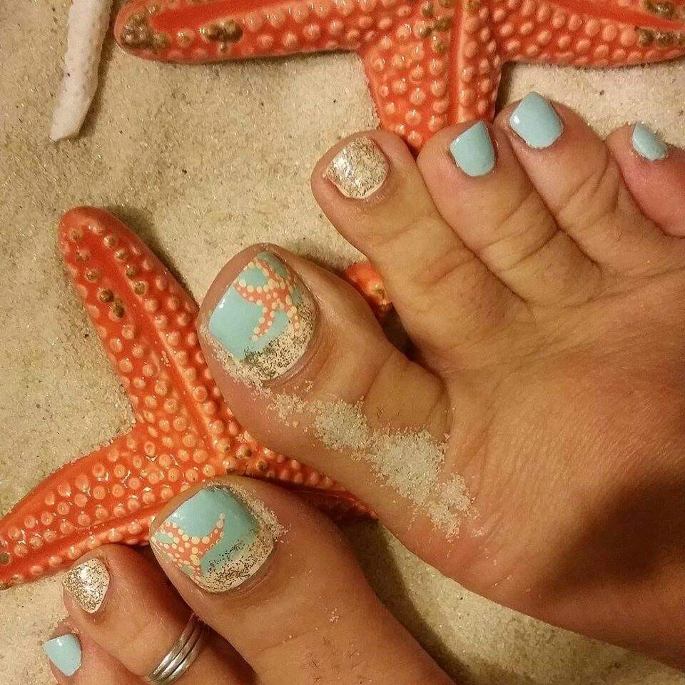 Starfish Summer Toe Nails