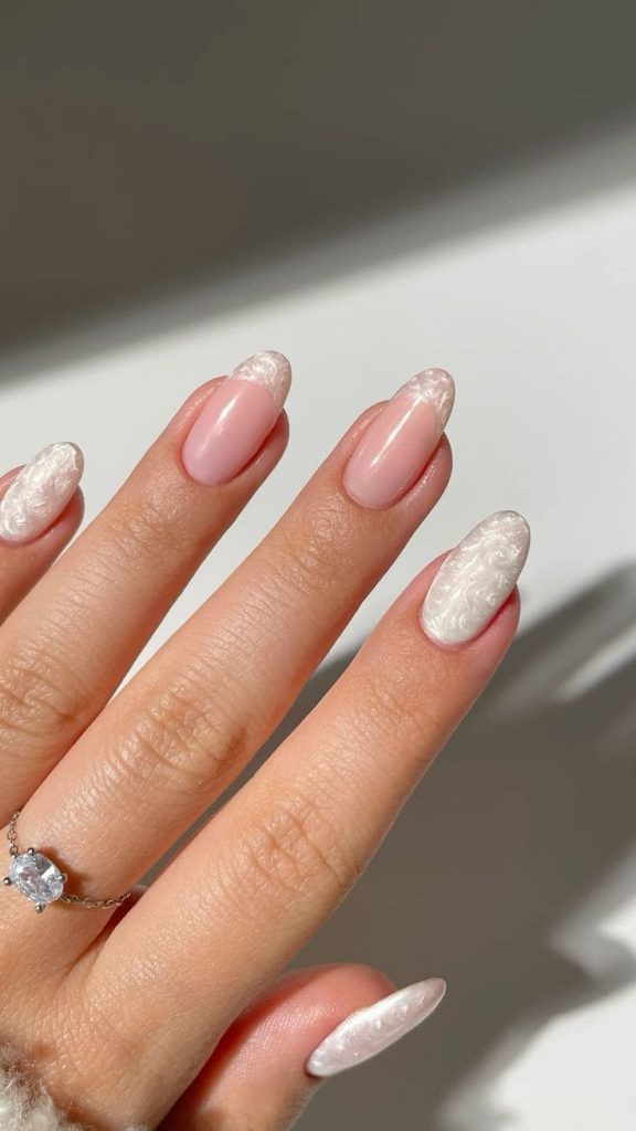 Subtle Pearl Manicure