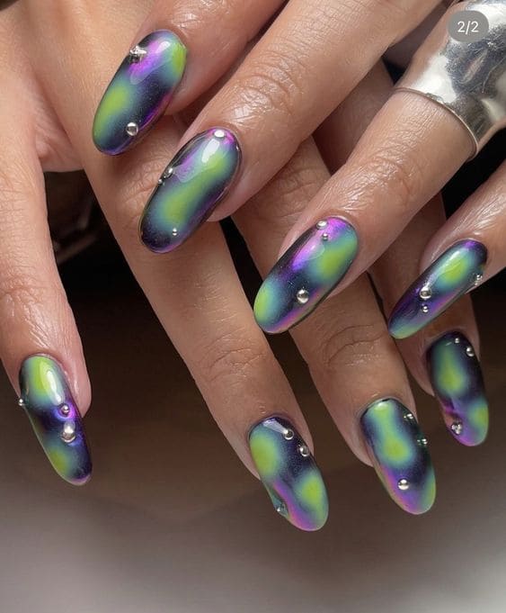 Supercool Aura Mani