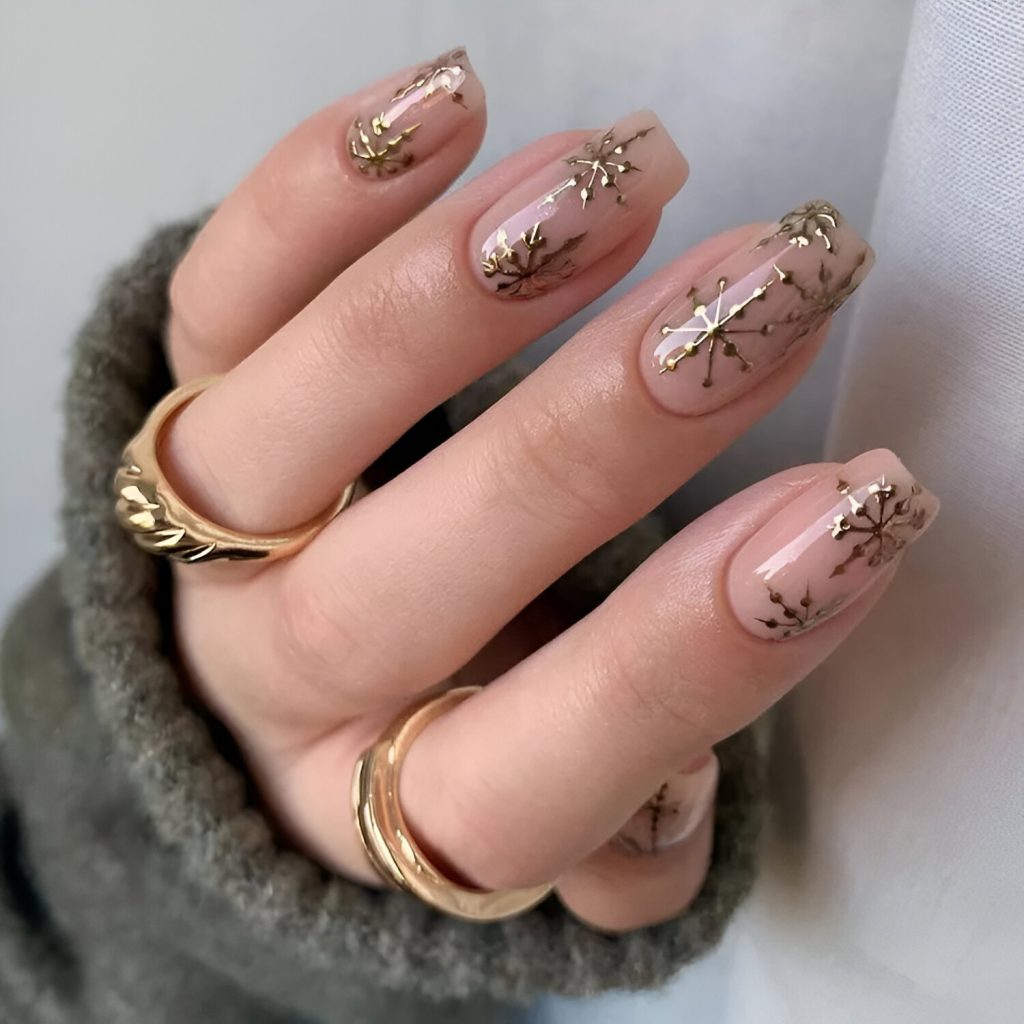 Sweet Snowflakes Nails