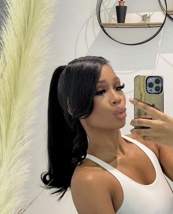  Swoop Ponytail Ideas