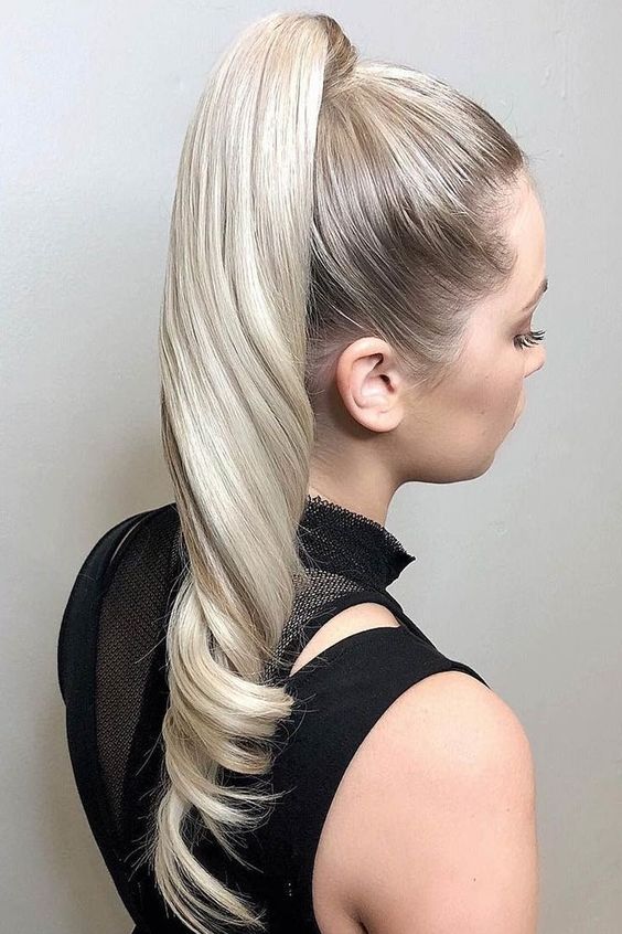  Tail Up