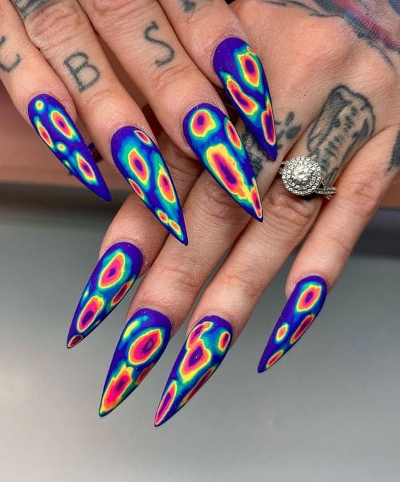  Thermal Stiletto Nail Art