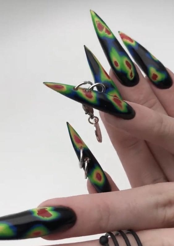  Thermal Stiletto Nail Art
