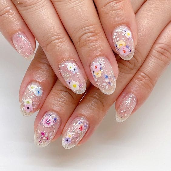 Tiny Flower Manicure