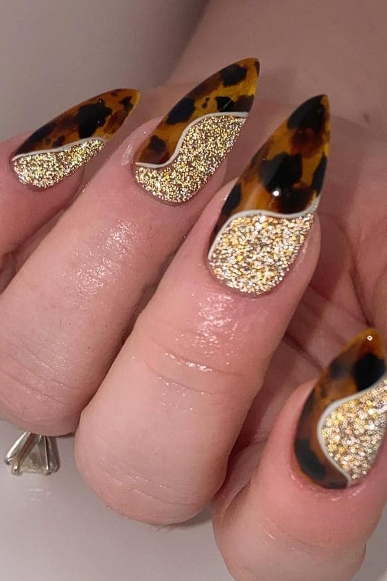 Tortoiseshell Manicure