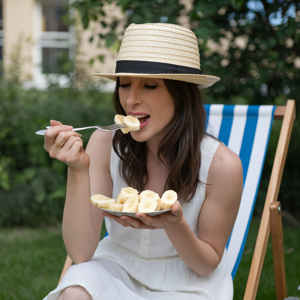 Why Eating 2 Bananas a Day is a Skincare Game-Changer
