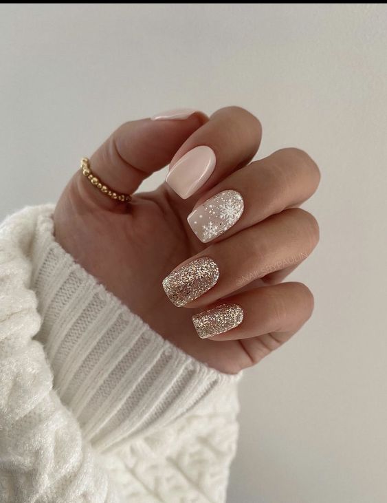 Xmas Nails For December