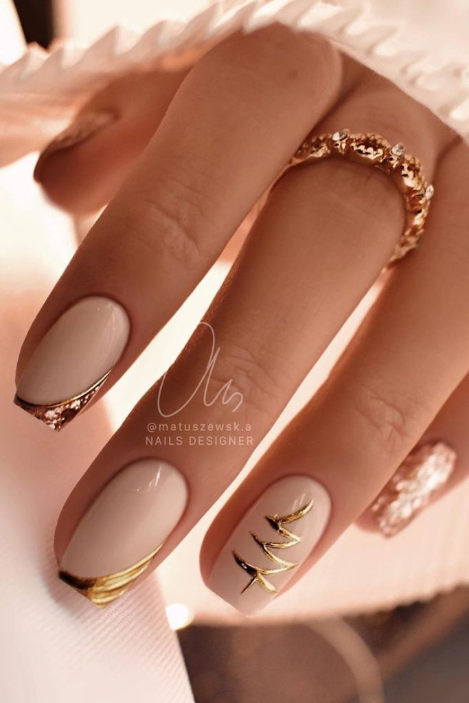 Xmas Nails For December